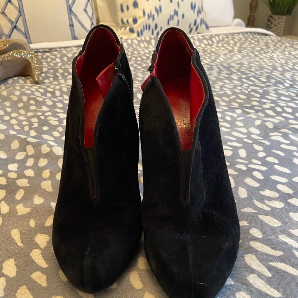 Nine West booties